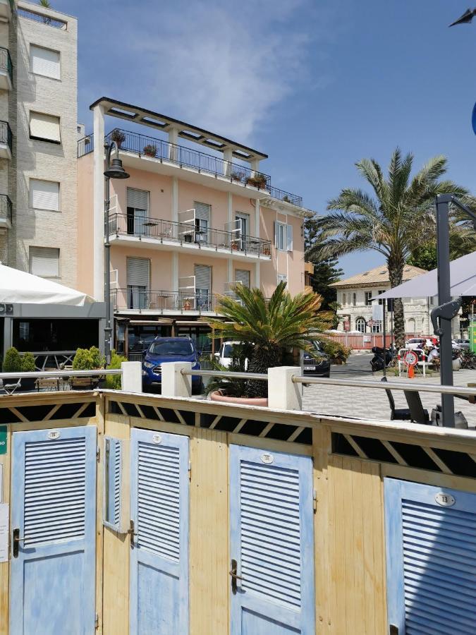 Albium Hotel Albenga Kültér fotó