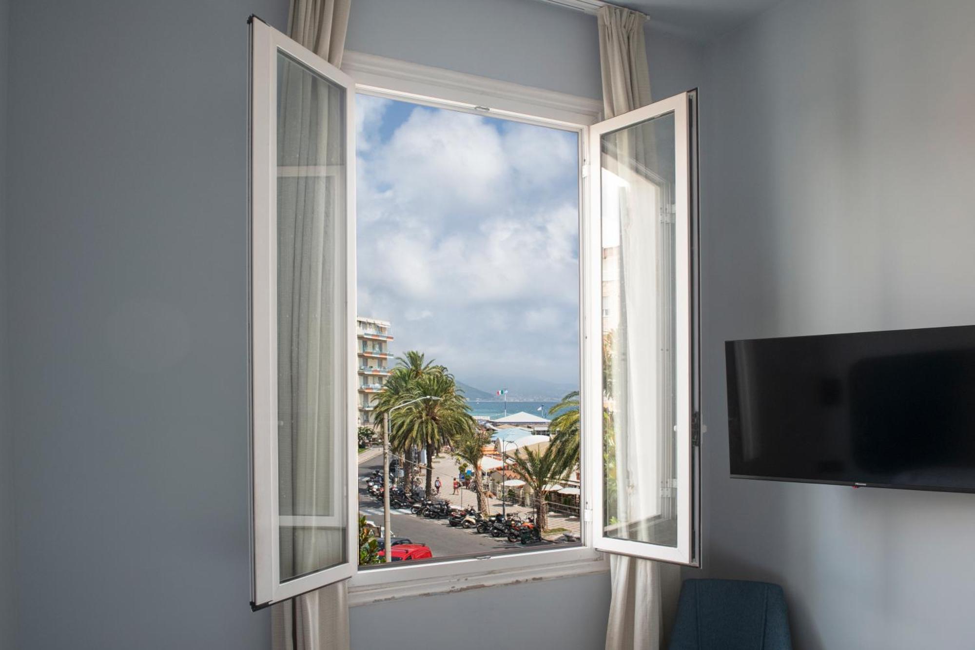 Albium Hotel Albenga Kültér fotó